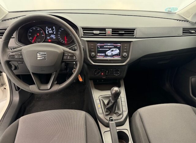 Seat Ibiza Referent Plus 1.0i lleno