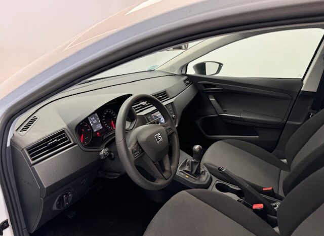 Seat Ibiza Referent Plus 1.0i lleno