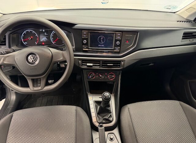 Volkswagen Polo 1.0i Edition 75cv lleno