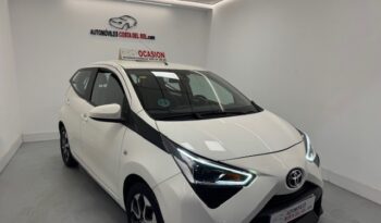 Toyota Aygo 1.0X-Play lleno