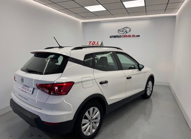 Seat Arona 1.6TDI 95cv Style Edition lleno