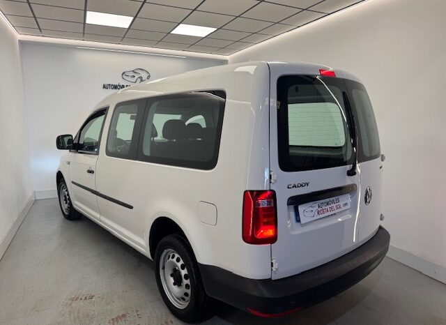 Volkswagen Caddy Maxi 4×4 Combi lleno