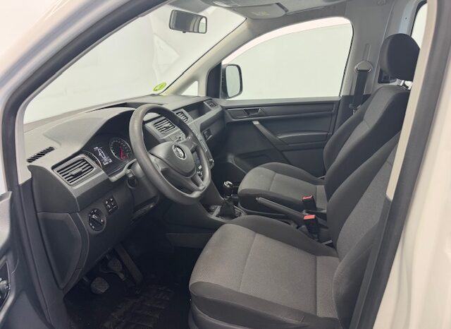 Volkswagen Caddy Maxi 4×4 Combi lleno