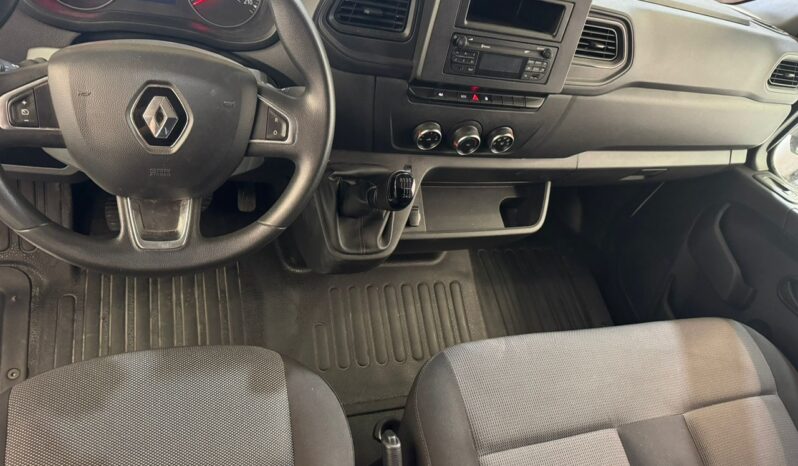 Renault Master 2.3DCI 135cv L3H2 lleno