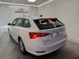 Skoda Octavia Combi 2.0TDI Ambition