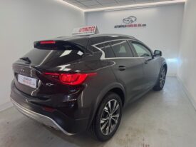 Infiniti Q30 2.2CDI Executive Aut.Techo