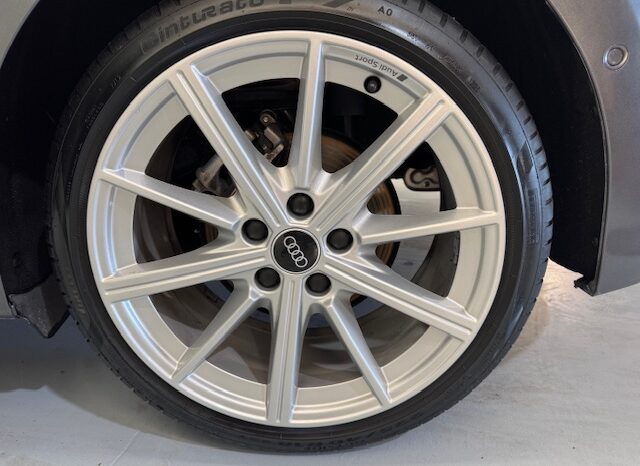 Audi A3 Sportback 1.6TDI S-Line lleno