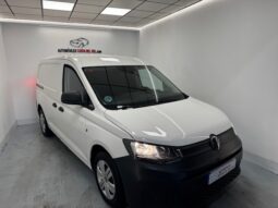 Volkswagen Caddy Maxi 2.0TDI lleno