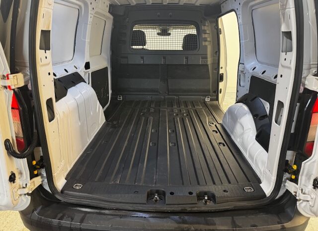 Volkswagen Caddy Maxi 2.0TDI lleno