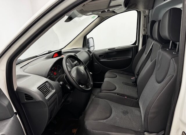 Peugeot Expert 2.OHDI 6v L2H1 lleno