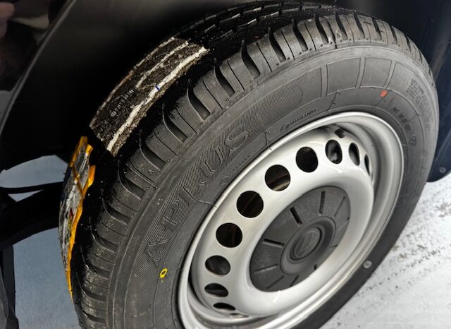 Volkswagen Transporter 6.1 Furgon 2.0TDI lleno