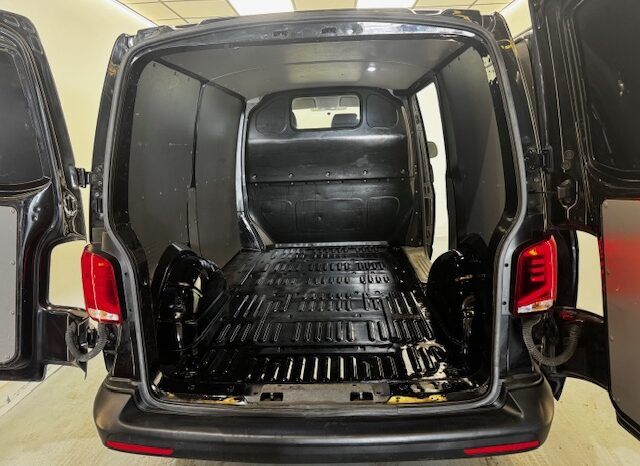 Volkswagen Transporter 6.1 Furgon 2.0TDI lleno