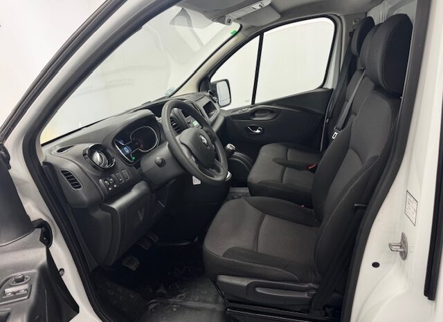 Renault Trafic L1H1 2.0DCI lleno