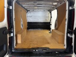 Renault Trafic L1H1 2.0DCI lleno