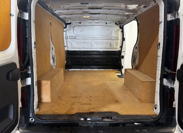 Renault Trafic L1H1 2.0DCI lleno