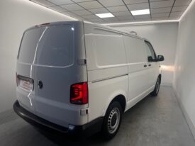 Volkswagen Transporter 6.1 Furgon 150cv