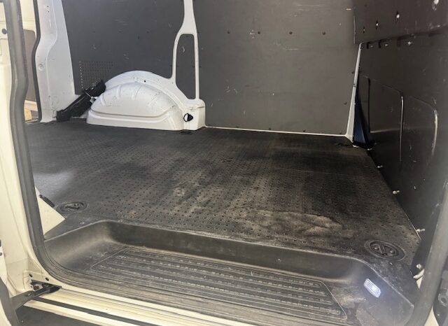 Volkswagen Transporter 6.1 Furgon 150cv lleno