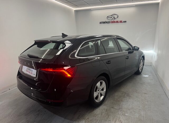 Skoda Octavia ST 2.0TDI Ambition Automático lleno