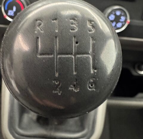 Volkswagen Transporter 2.0TDI 4Motion lleno