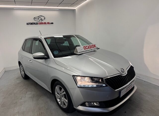 Skoda Fabia 1.0TSI Motion lleno
