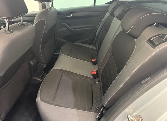 Skoda Fabia 1.0TSI Motion lleno