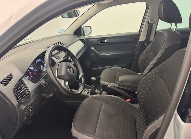 Skoda Fabia 1.0TSI Motion lleno