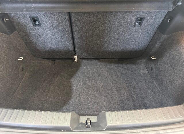 Seat Ibiza 1.0i Referent Plus lleno