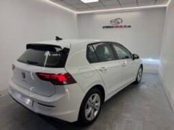 Volkswagen Golf 8 2.0TDI Life lleno