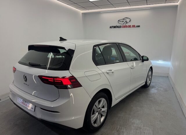 Volkswagen Golf 8 2.0TDI Life lleno