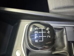 Volkswagen Golf 8 2.0TDI Life lleno