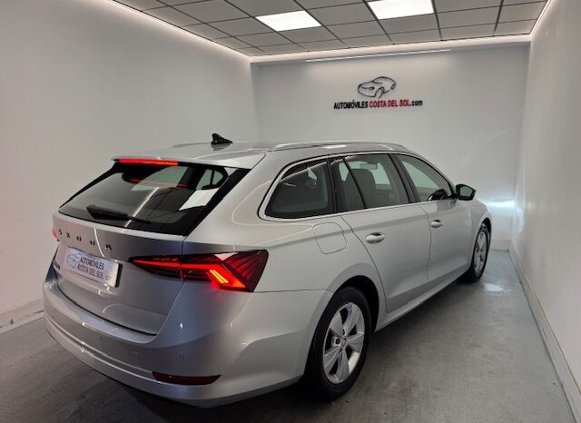 Skoda Octavia ST 2.0TDI Ambition lleno