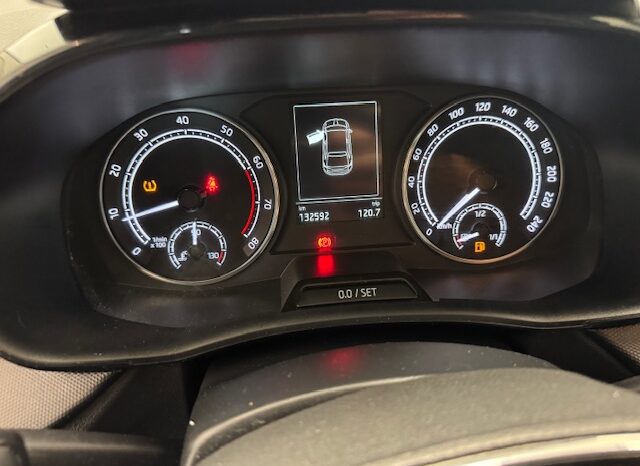 Skoda Fabia 1.0i lleno