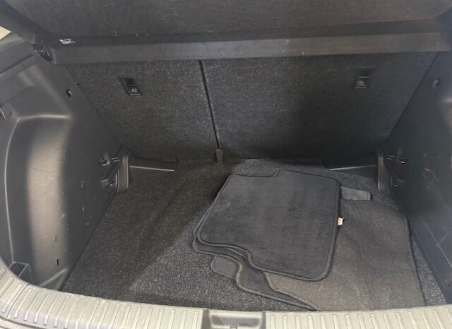 Skoda Fabia 1.0i lleno