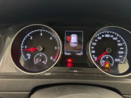 Volkswagen Golf 7.5 1.6TDI Advance lleno