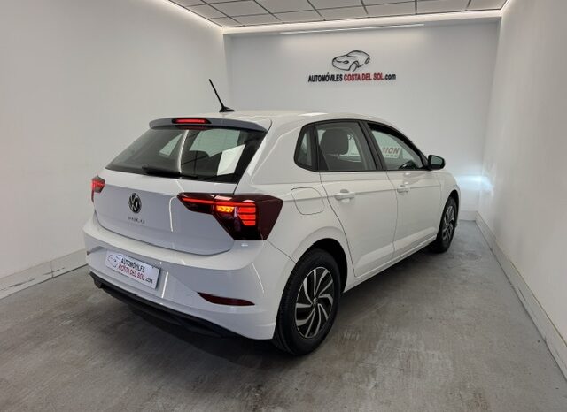 Volkswagen Polo 1.0TSI Life lleno