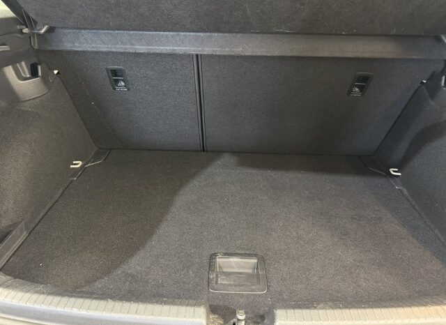 Volkswagen Polo 1.0TSI Life lleno