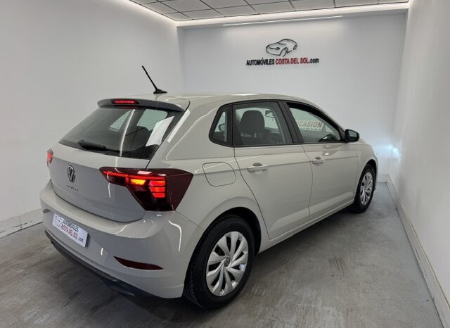 Volkswagen Polo 1.0TSI Life “crema” lleno