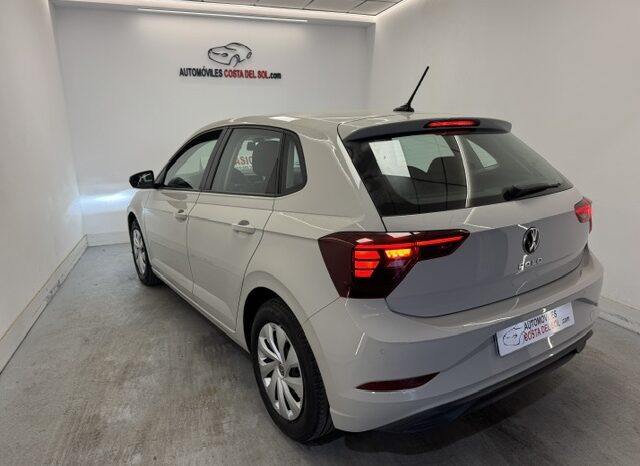 Volkswagen Polo 1.0TSI Life “crema” lleno