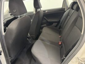 Volkswagen Polo 1.0TSI Life “crema”