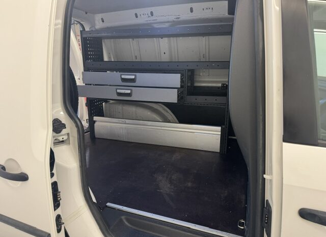 Volkswagen Caddy Furgon 2.0TDI 4×4 lleno