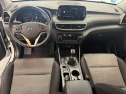 Hyundai Tucson Tekno 1.6CRDI 46v hibrido lleno