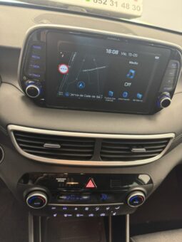 Hyundai Tucson Tekno 1.6CRDI 46v hibrido lleno