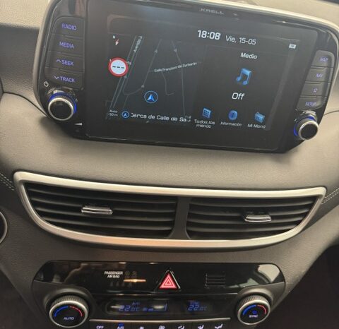 Hyundai Tucson Tekno 1.6CRDI 46v hibrido lleno
