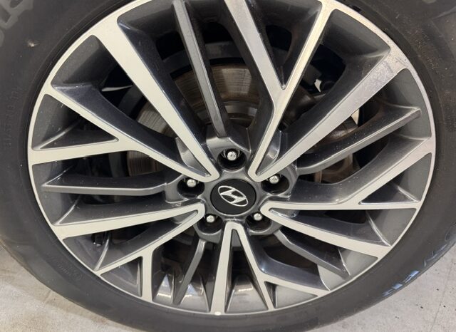 Hyundai Tucson Tekno 1.6CRDI 46v hibrido lleno