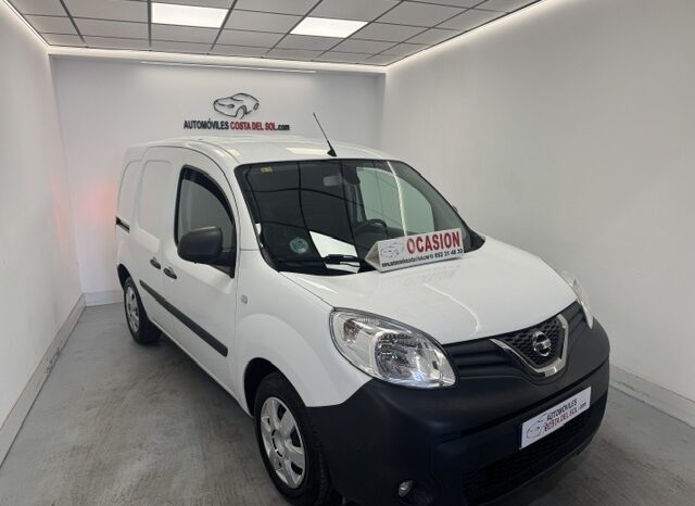 Nissan NV 250 1.5DCI lleno