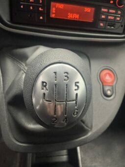Nissan NV 250 1.5DCI lleno