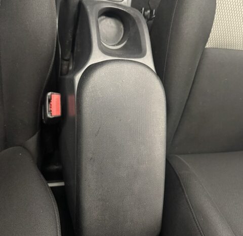 Nissan NV 250 1.5DCI lleno