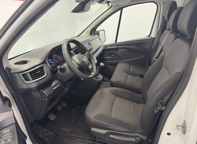 Renault Trafic 2.0DCI New Model lleno