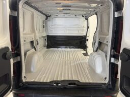 Renault Trafic 2.0DCI New Model lleno