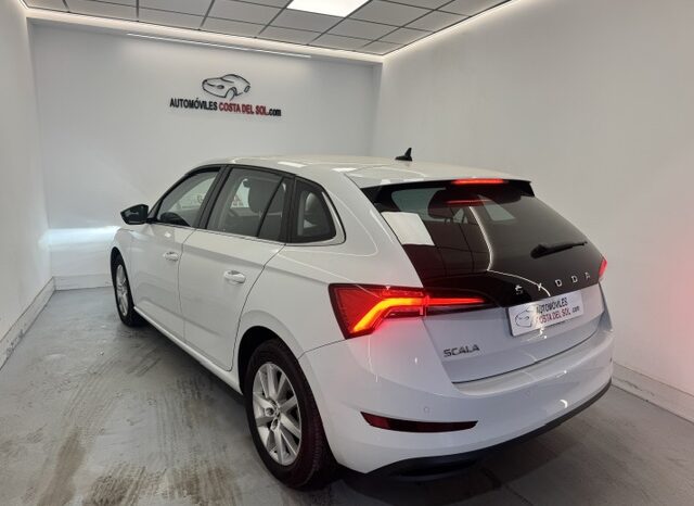 Skoda Scala 1.0TSI Motion lleno